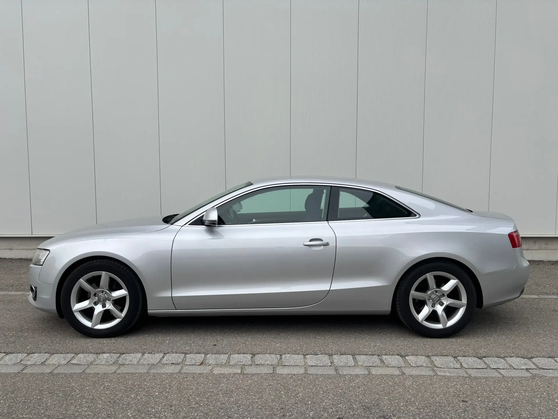 Audi A5 2009 occasion Rosshäusern — 2