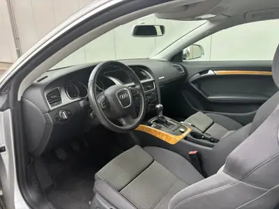 Audi A5 2.0 TFSI — Coupé sportif 180 ch, entretien à jour — détail