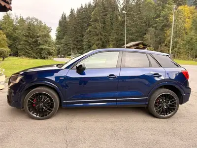 Audi Q2 2.0 40 TFSI S Line — SUV compact dynamique, 120'000 km, quattro intégral — fianco
