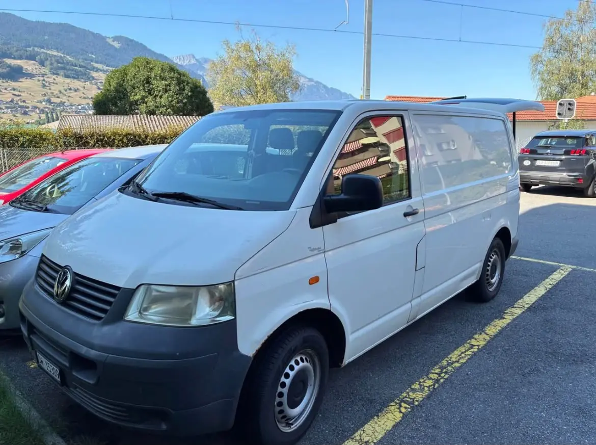 Volkswagen T5 2007 occasion Sachseln — 1