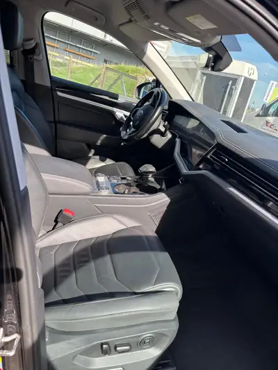 Volkswagen Touareg 3.0 V6 TDI 286 — SUV premium diesel, 75'000 km, équipements neufs — cruscotto