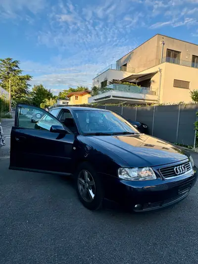 Audi A3 1.8 20V Turbo 180 — Compacte sportive de 2001, fiable et dynamique — côté