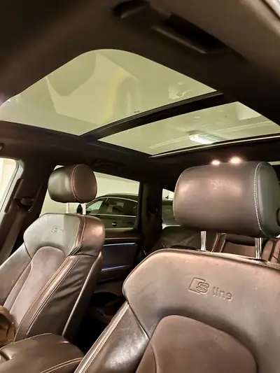 Audi Q7 4.2 V8 TDI quattro — SUV 7 places premium, motorisation puissante et fiable — détail