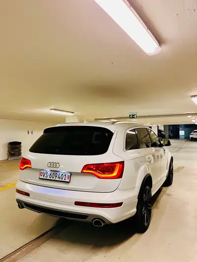 Audi Q7 4.2 V8 TDI quattro — SUV 7 places premium, motorisation puissante et fiable — intérieur