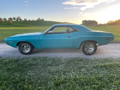 Dodge Challenger 1970 — Muscle car légendaire, faible kilométrage — intérieur