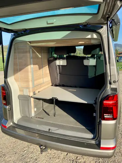 VW T6.1 California Ocean 2.0 TDI 150 — Camping-car premium, 49'000 km seulement — Miniature 10