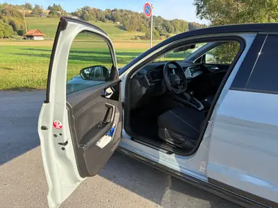 Audi A1 1.0 30 TFSI Allstreet — Citadine polyvalente, 26000 km seulement — côté