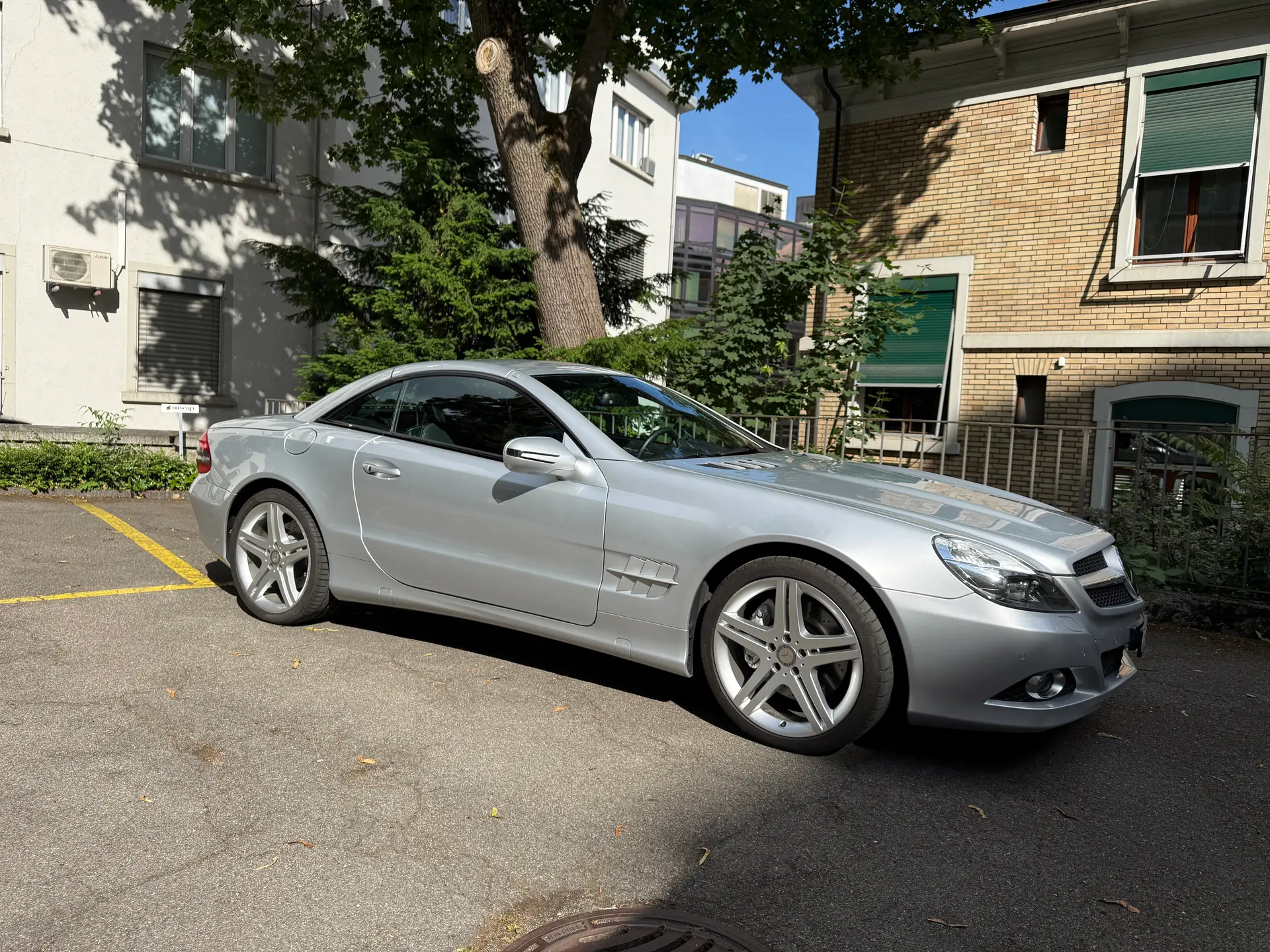 Mercedes-Benz SL 2009 occasion Zürich — 1