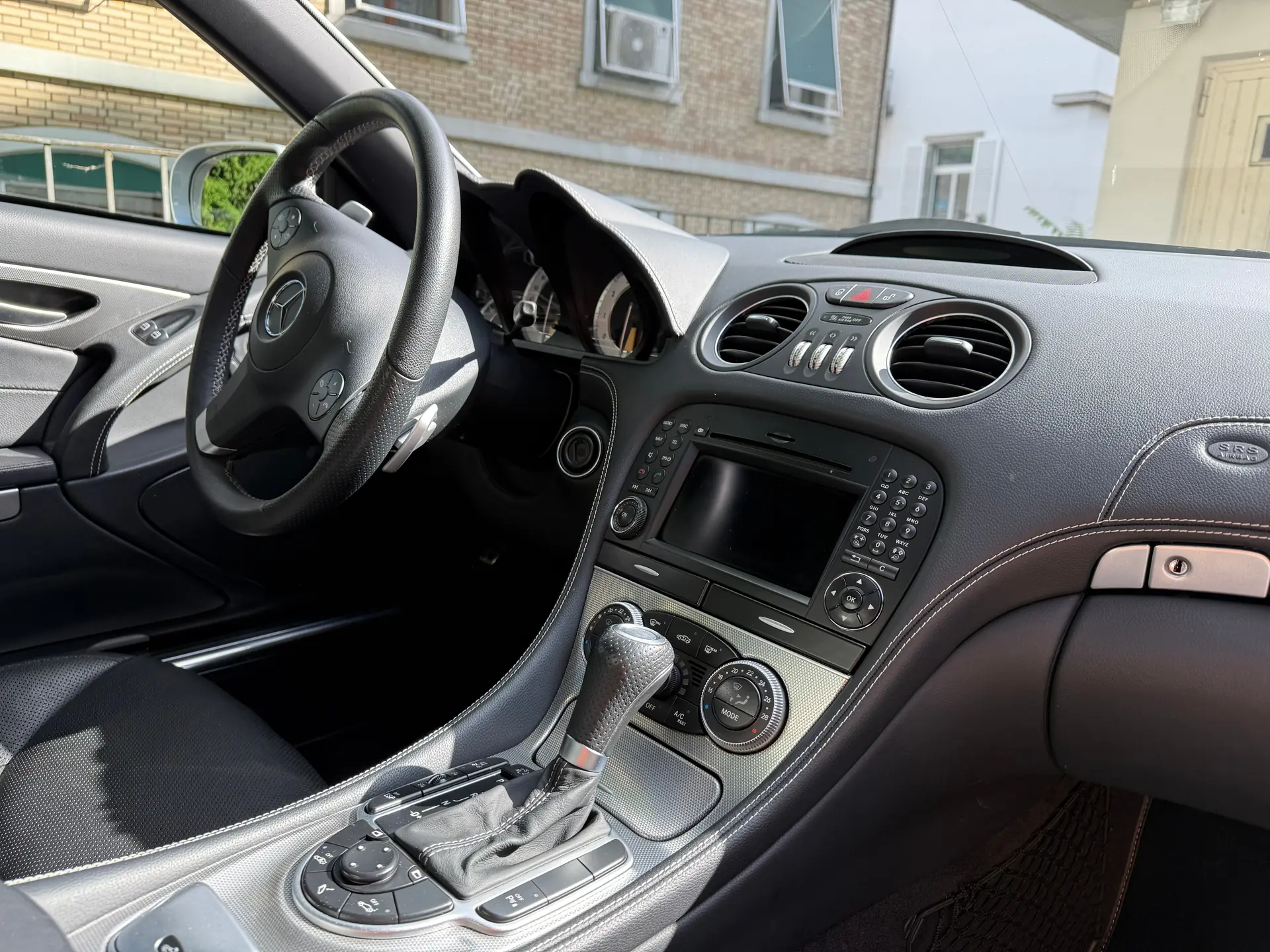 Mercedes-Benz SL 2009 occasion Zürich — 3