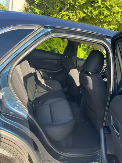 Mazda CX-30 Homura 2024 — SUV compact hybride, 20'100 km seulement — dashboard