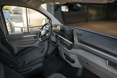 VW Caravelle 2.0 TDI Style — Monospace 8 places, faible kilométrage et équipé — Miniature 15