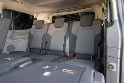 VW Caravelle 2.0 TDI Style — Monospace 8 places, faible kilométrage et équipé — Miniature 13