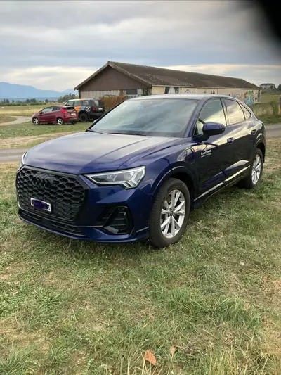 Audi Q3 Sportback 45 TFSI e — SUV coupé hybride rechargeable, 245 ch et faible kilométrage — Außenansicht