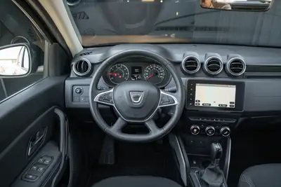 Dacia Duster TCe 150 Prestige EDC — SUV compact fiable, peu kilométré, 4x2 — Miniatura 15