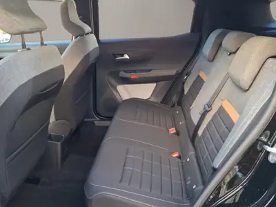 Citroën C3 Aircross 1.2 Turbo Plus — Crossover compact dynamique, moteur efficient — Miniatura 11