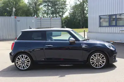 MINI Cooper 1.5i — Citadine dynamique, entretien réduit, sans sinistre — interni