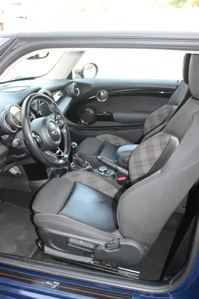 MINI Cooper 1.5i — Citadine dynamique, entretien réduit, sans sinistre — Miniatura 14