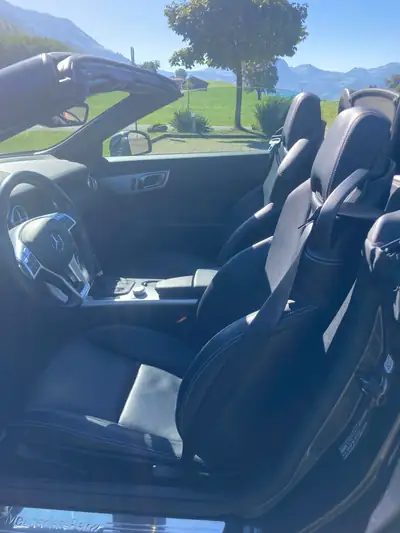 Mercedes-Benz SLK 200 BlueEfficiency — Cabriolet élégant, 53 000 km, motorisation efficace — interior