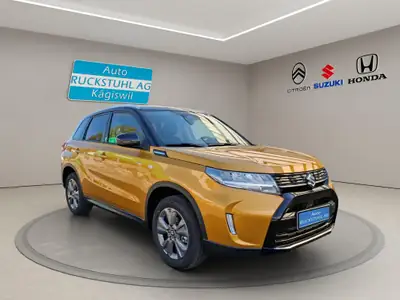 Suzuki Vitara 1.4 T Piz Sulai Hybrid 4x4 — SUV compact hybride, 20 km seulement — fianco