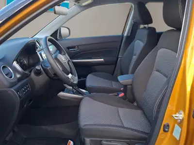 Suzuki Vitara 1.4 T Piz Sulai Hybrid 4x4 — SUV compact hybride, 20 km seulement — dettaglio