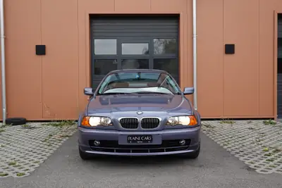 BMW 320Ci Coupé 2001 — Classique affirmé, 8 roues, état impeccable — côté