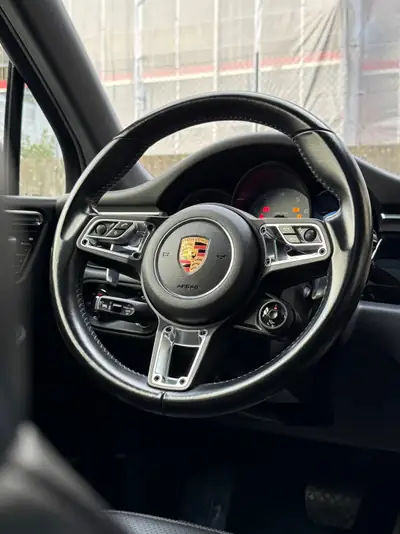 Porsche Macan S PDK — SUV premium sportif, toit panoramique et équipement luxe — Miniature 12