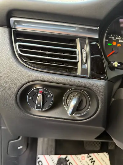 Porsche Macan S PDK — SUV premium sportif, toit panoramique et équipement luxe — Miniature 14