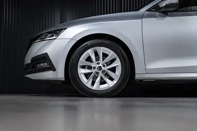 Skoda Octavia Combi 1.5 TSI — Break polyvalent, 73'890 km, équipé intelligemment — Miniature 21
