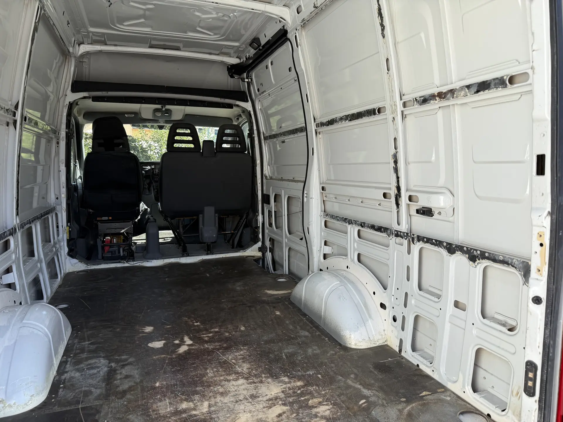 Iveco Daily 2007 occasion Martigny — 4