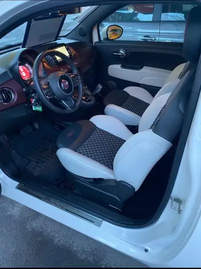 Fiat 500 1.2 Star Dual — Citadine maligne, faible kilométrage et boîte auto — vista posteriore