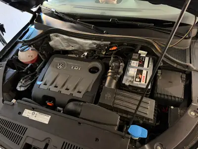 VW Tiguan 2.0 TDI — SUV diesel robuste, 61 500 km seulement — cruscotto