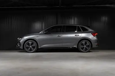 Skoda Scala 1.5 TSI Monte Carlo — Compacte dynamique avec 5 ans de garantie — Heckansicht