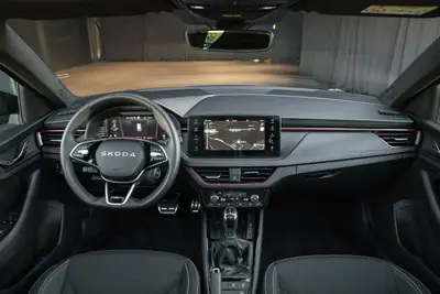 Skoda Scala 1.5 TSI Monte Carlo — Compacte dynamique avec 5 ans de garantie — Miniatur 16
