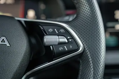 Skoda Scala 1.5 TSI Monte Carlo — Compacte dynamique avec 5 ans de garantie — Miniatur 21