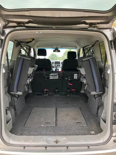 Nissan NV200 Premium 1.5 dCi — Utilitaire polyvalent 7 places, sans sinistre — cruscotto