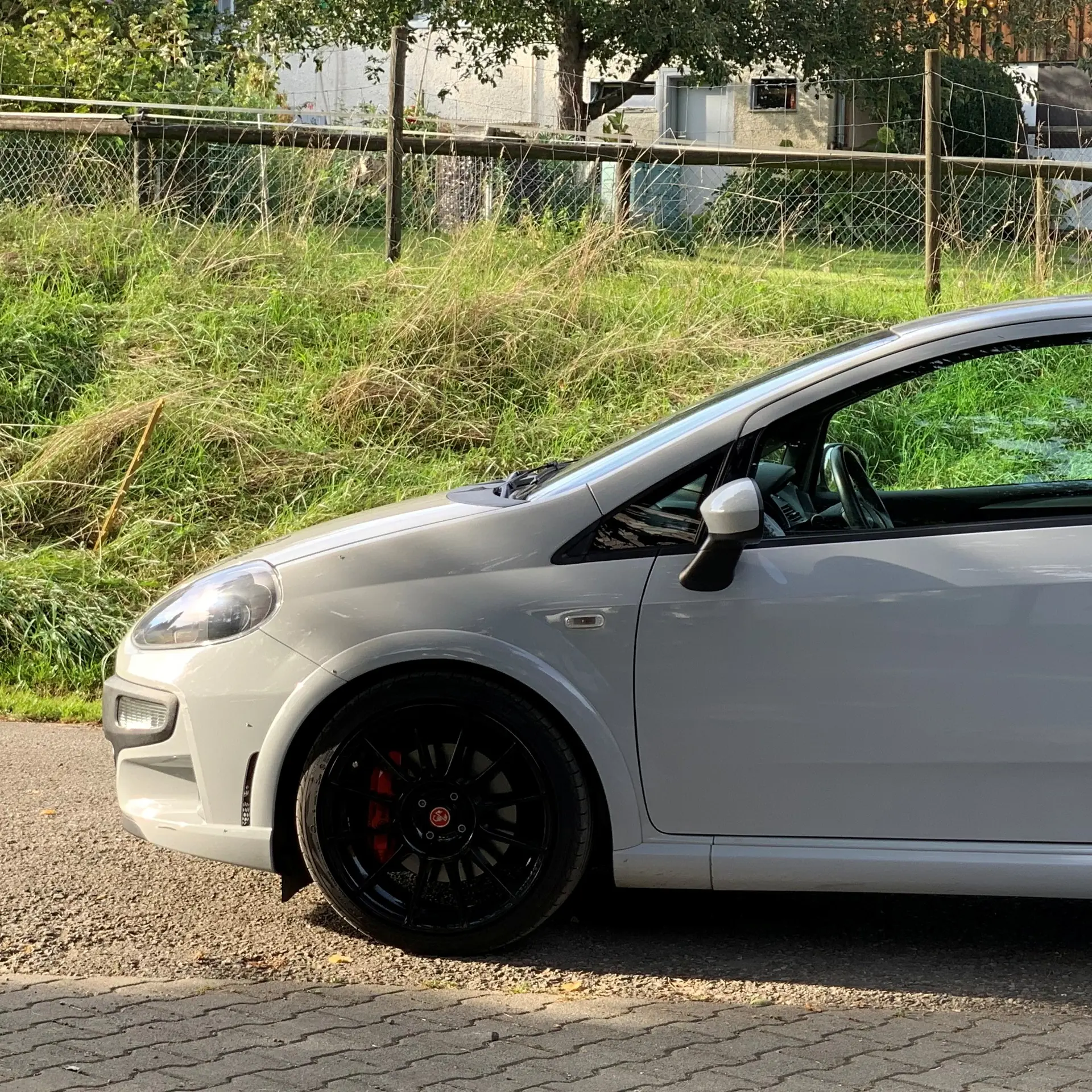 Fiat Punto 1.4 T MultiAir Abarth SuperSp. — Sportive compacte, 180 ch dynamiques