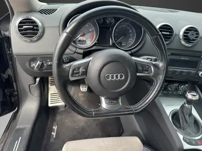 Audi TT S Coupé 272 ch — Sportive quattro affûtée, historique sans sinistre — Miniature 10