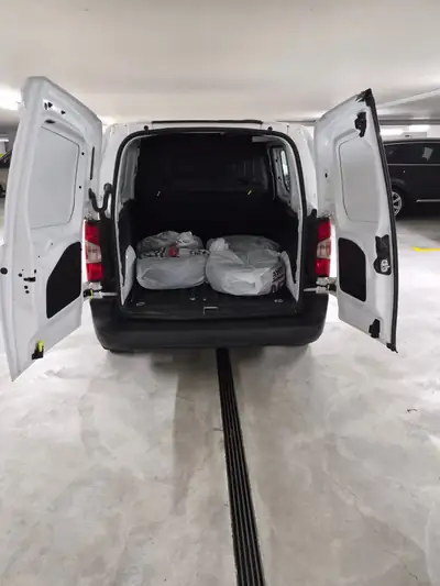 Opel Combo 2019 — Utilitaire diesel fiable, faible kilométrage et sans sinistre — Heckansicht