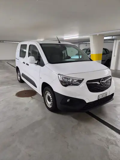Opel Combo 2019 — Utilitaire diesel fiable, faible kilométrage et sans sinistre — Außenansicht