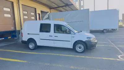 VW Caddy 2.0 TDI 122 4motion — Utilitaire polyvalent diesel, sans sinistre — tableau de bord