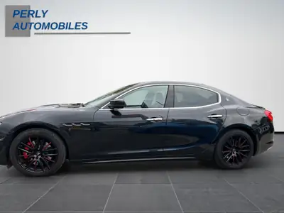 Maserati Ghibli 3.0 V6 S GranSport Q4 — Berline italienne 430 ch, série limitée Ribella 200ex — Heckansicht