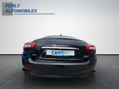 Maserati Ghibli 3.0 V6 S GranSport Q4 — Berline italienne 430 ch, série limitée Ribella 200ex — Armaturenbrett