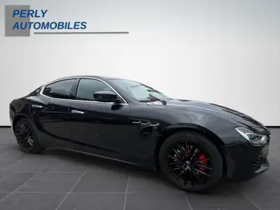 Maserati Ghibli 3.0 V6 S GranSport Q4 — Berline italienne 430 ch, série limitée Ribella 200ex — Miniatur 8
