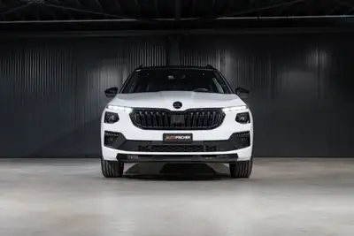 Skoda Kamiq 1.5 TSI Monte Carlo — SUV compact dynamique, 16 900 km seulement — Innenraum