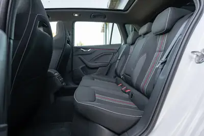 Skoda Kamiq 1.5 TSI Monte Carlo — SUV compact dynamique, 16 900 km seulement — Miniatur 12