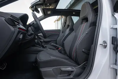 Skoda Kamiq 1.5 TSI Monte Carlo — SUV compact dynamique, 16 900 km seulement — Miniatur 10