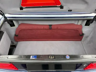 Mercedes-Benz SL 320 — Cabriolet sportif R129 au charme intemporel — Miniatura 12