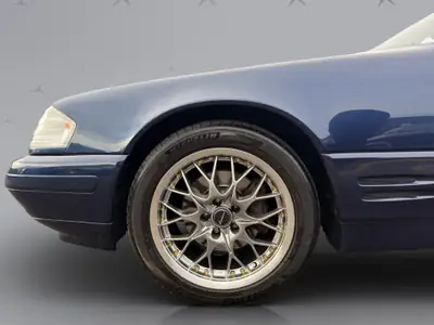 Mercedes-Benz SL 320 — Cabriolet sportif R129 au charme intemporel — Miniatura 15