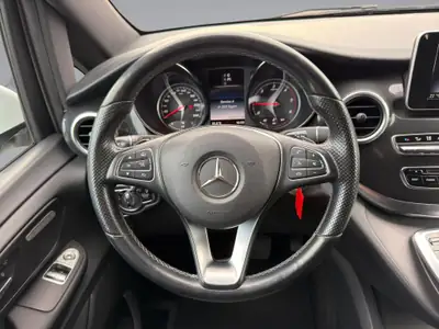 Mercedes-Benz V 250 d BlueTec — Van 7 places, 4matic, 95'000 km seulement — Miniatura 12