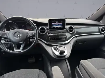 Mercedes-Benz V 250 d BlueTec — Van 7 places, 4matic, 95'000 km seulement — Miniatura 13